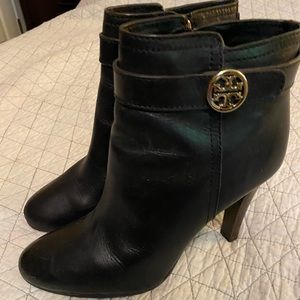 Tory Burch booties size size 81/2 M